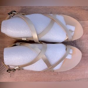 Espirit gold gladiator sandals size 9 NWT